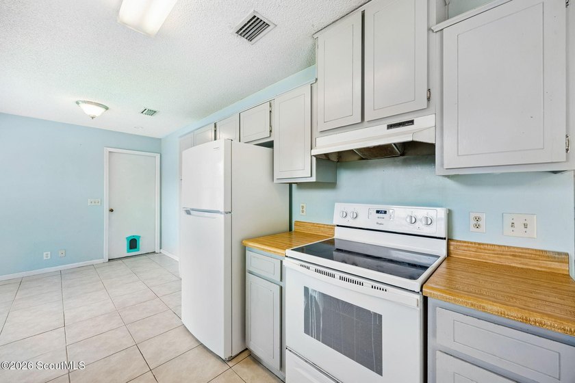 With a little TLC and some *Pin-spiration* this 3 bedroom 2 - photo 24