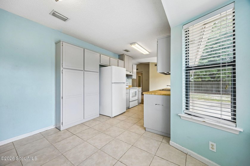 With a little TLC and some *Pin-spiration* this 3 bedroom 2 - photo 29