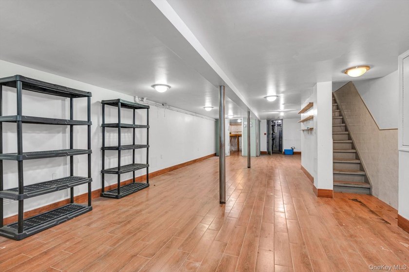 Prime mixed-use investment opportunity located on busy 7th - photo 21