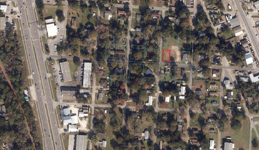 Cleared HDMU Corner Lot - Development Opportunity in Escambia - photo 2