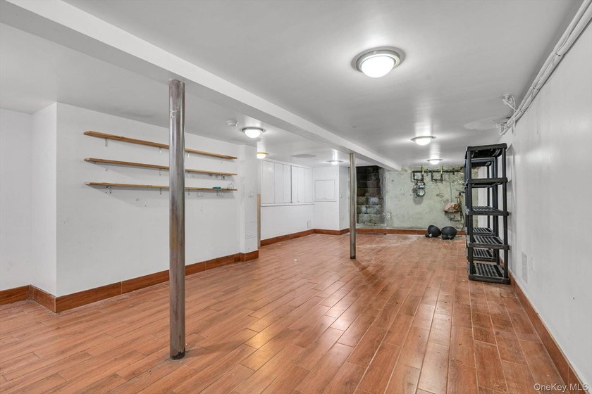 Prime mixed-use investment opportunity located on busy 7th - photo 22