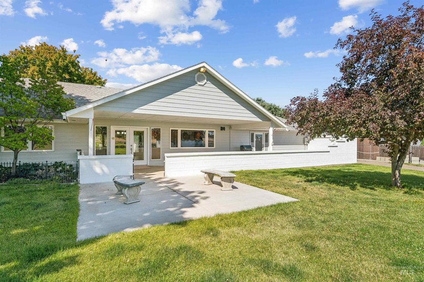 Tucked away in a peaceful country setting on 1.09 acres, you'll - photo 34