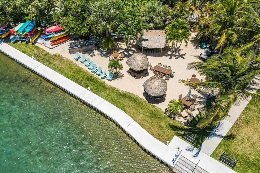 Unobstructed, panoramic views of the Intracoastal, ocean, and - photo 52