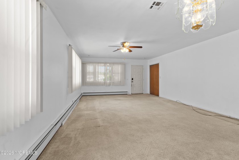 Welcome to 22 Encinitas Drive in the highly desirable Holiday - photo 15