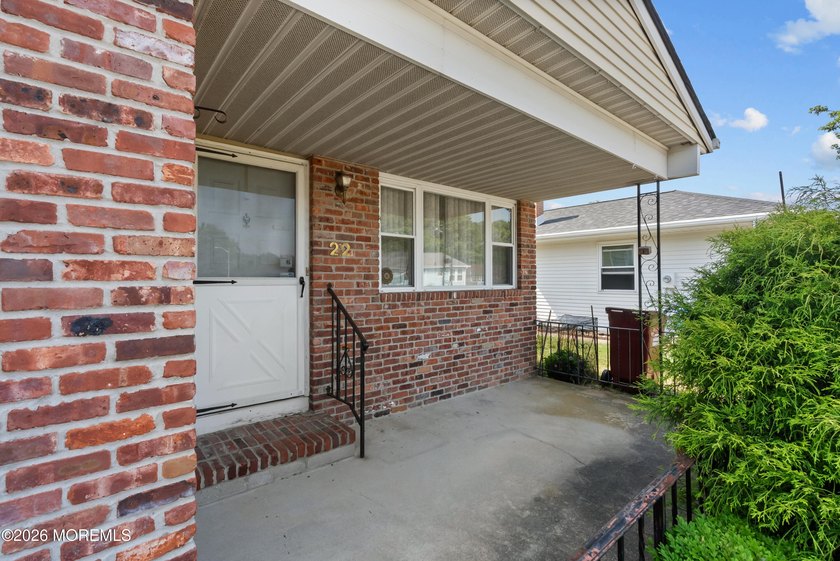 Welcome to 22 Encinitas Drive in the highly desirable Holiday - photo 25