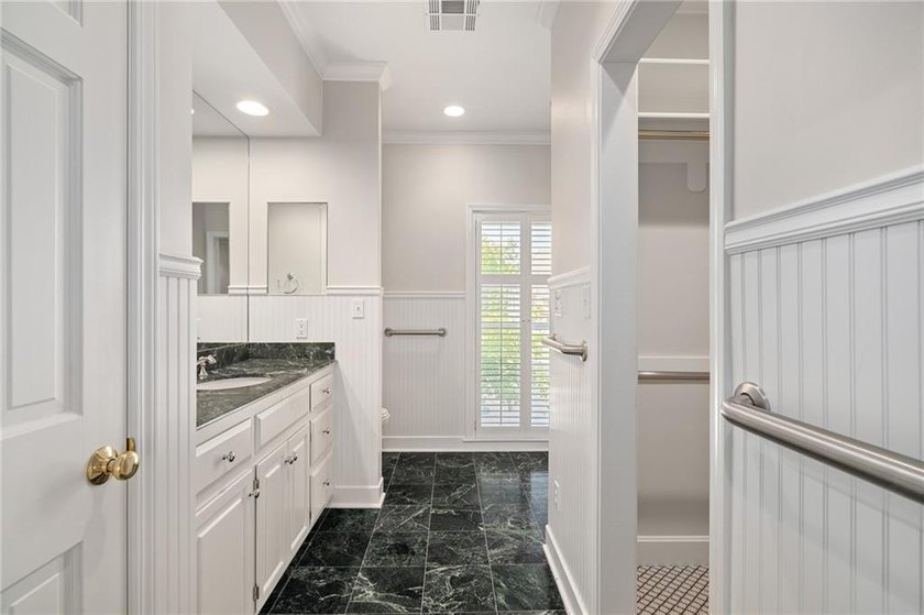 The best opportunity in Prairie Village condominium living! This - photo 31