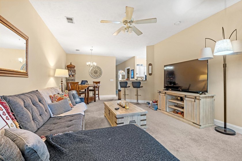 Fountain Pointe Unit 202 is a beautifully maintained 3 bedroom - photo 4