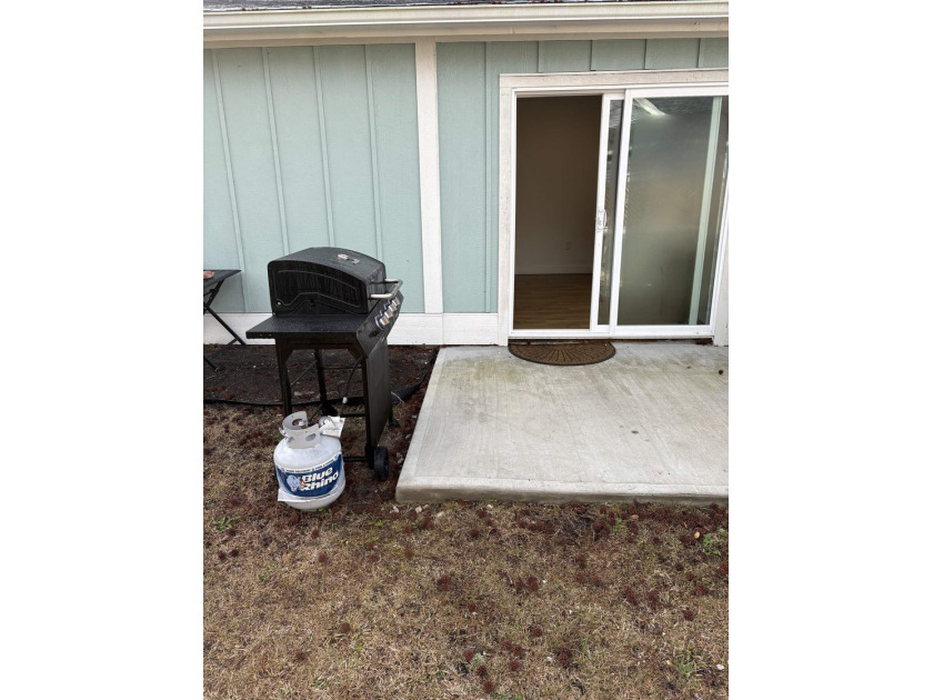 YOU FOUND IT !! This is an Amazing Investment Property or Just - photo 8