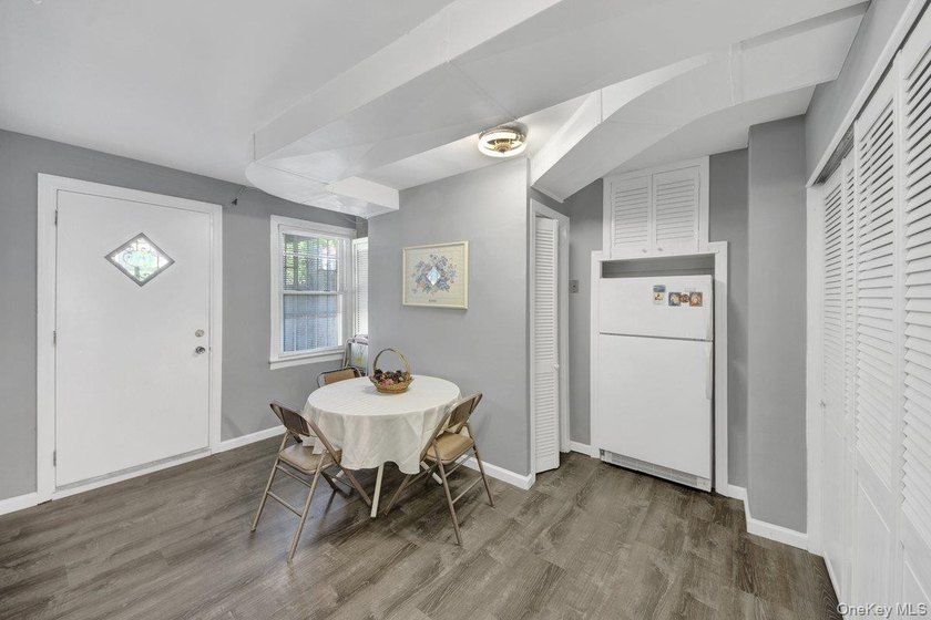 Income-Producing opportunity in Throggs Neck - Mother/Daughter - photo 7