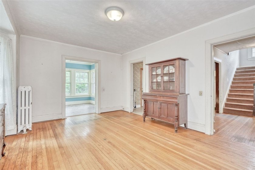 Welcome to Historic Seneca Parkway, also known as *Judges Row.* - photo 16