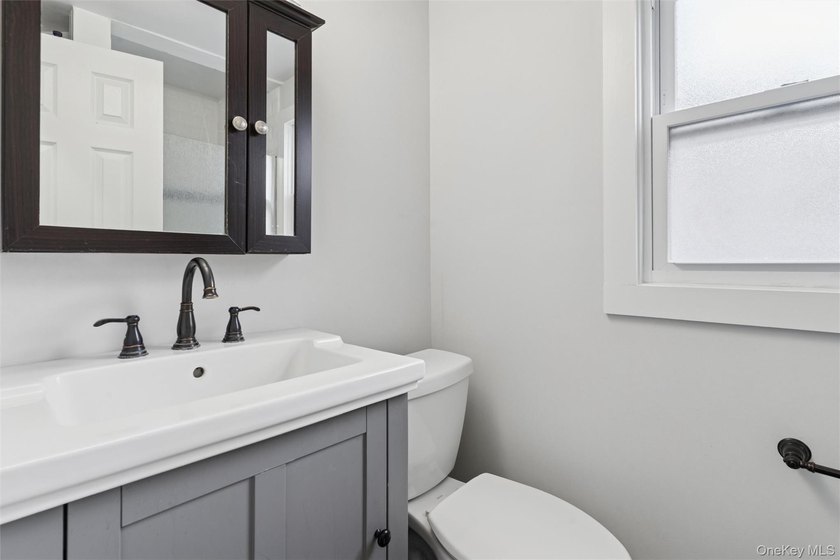 Welcome to 2861 Tilrose Ave in Oceanside, New York-a beautifully - photo 17