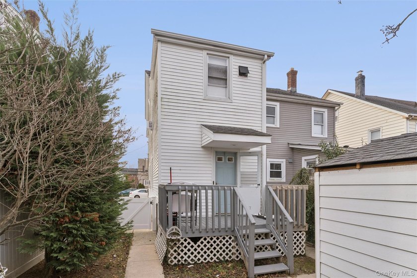 Welcome to 2861 Tilrose Ave in Oceanside, New York-a beautifully - photo 18