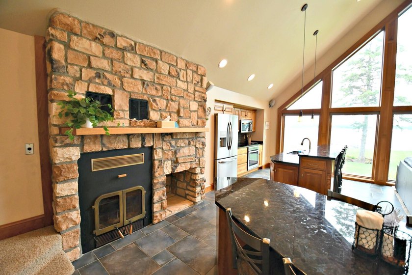 Truly Breathtaking once in a lifetime Home situated on a sublime - photo 10