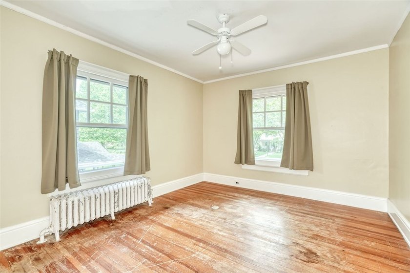 Welcome to Historic Seneca Parkway, also known as *Judges Row.* - photo 32