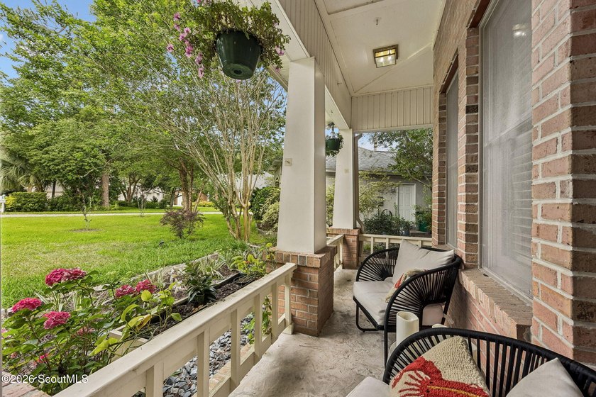 Beautiful brick home tucked on a quiet cul-de-sac in Osprey Cove - photo 12