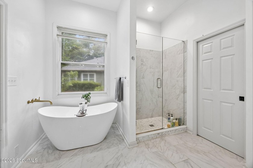 Beautiful brick home tucked on a quiet cul-de-sac in Osprey Cove - photo 36