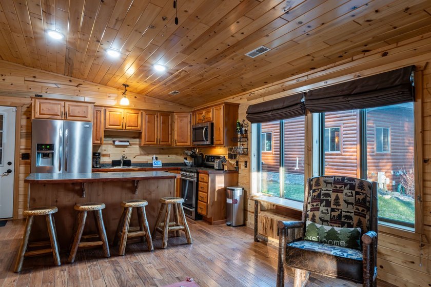 Experience the ultimate Northwoods retreat on the shores of Lac - photo 42