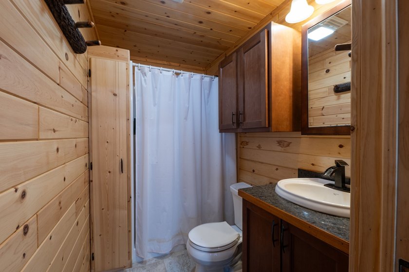 Experience the ultimate Northwoods retreat on the shores of Lac - photo 43