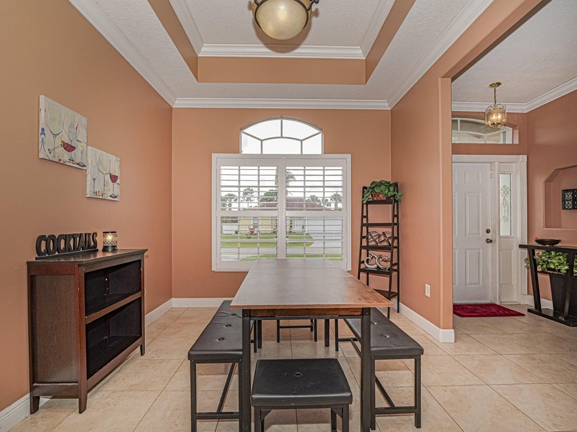Must-see beautiful 4BR/3BA/2-car garage home with office - photo 15