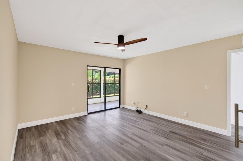Welcome to easy living in the highly sought-after 55+ community - photo 19