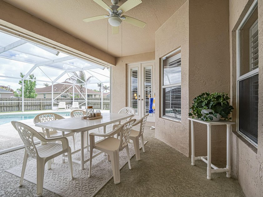 Must-see beautiful 4BR/3BA/2-car garage home with office - photo 30