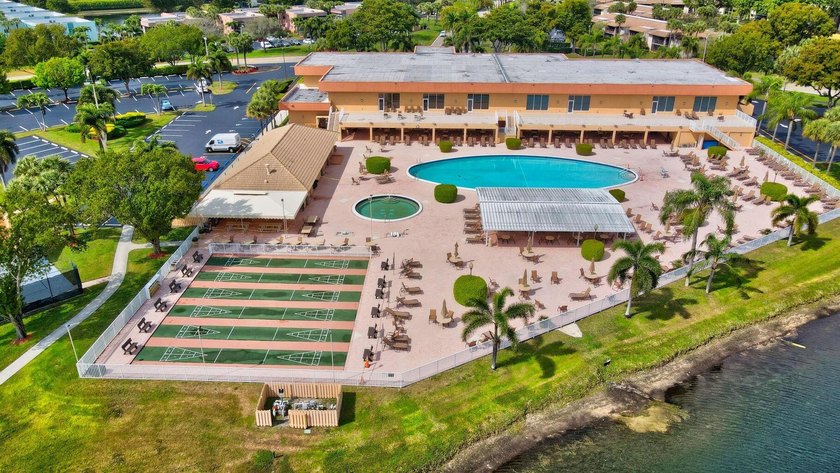 Welcome to easy living in the highly sought-after 55+ community - photo 50