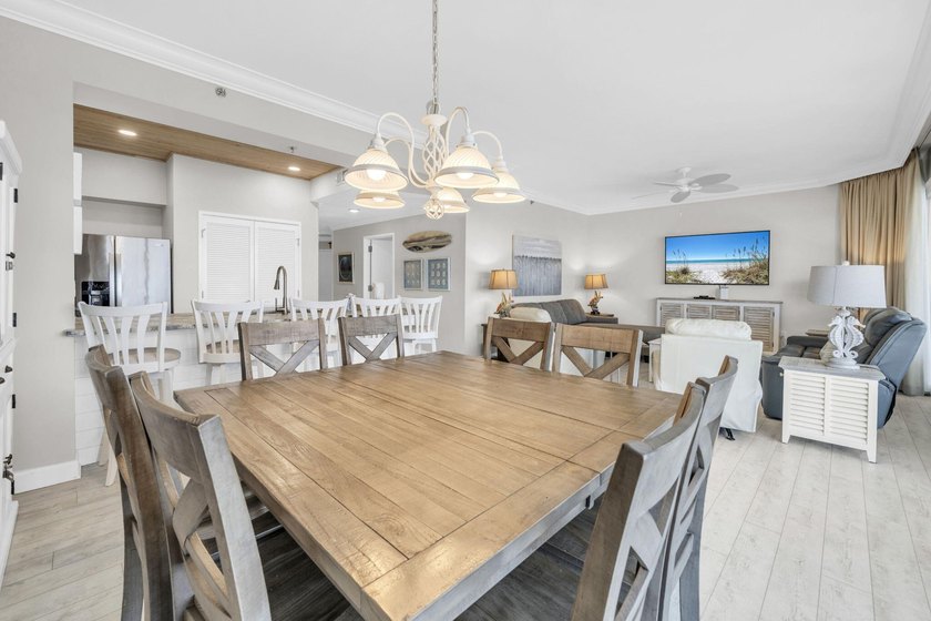 Welcome to this beautifully renovated, southwest-facing - photo 10