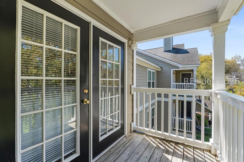 Enjoy easy Bluffton living in this 2BR/2BA condo located in the - photo 4