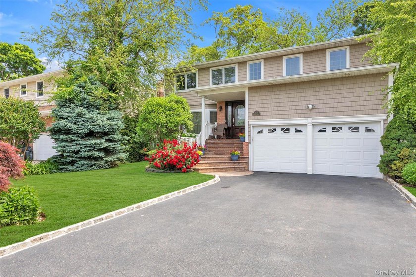 This spacious colonial checks all the boxes plus so much more! - photo 23