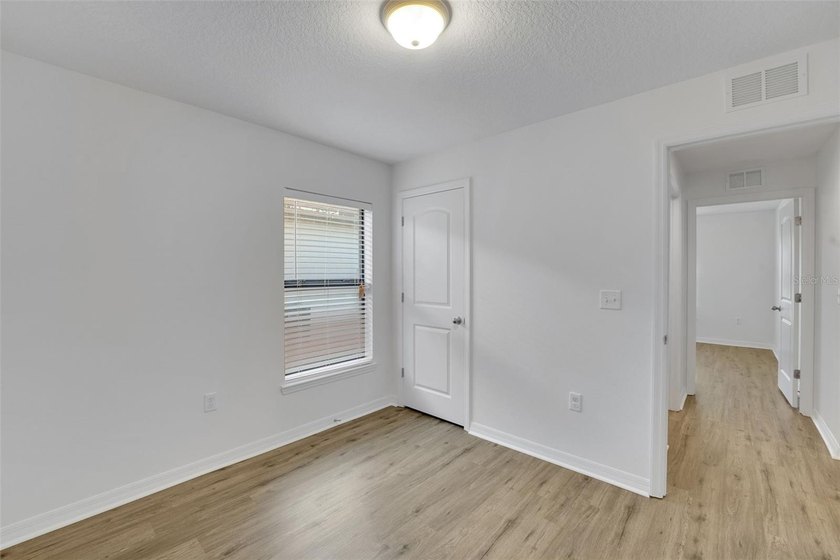 Don't miss this move-in ready 3 bed, 2 bath home in the heart of - photo 15