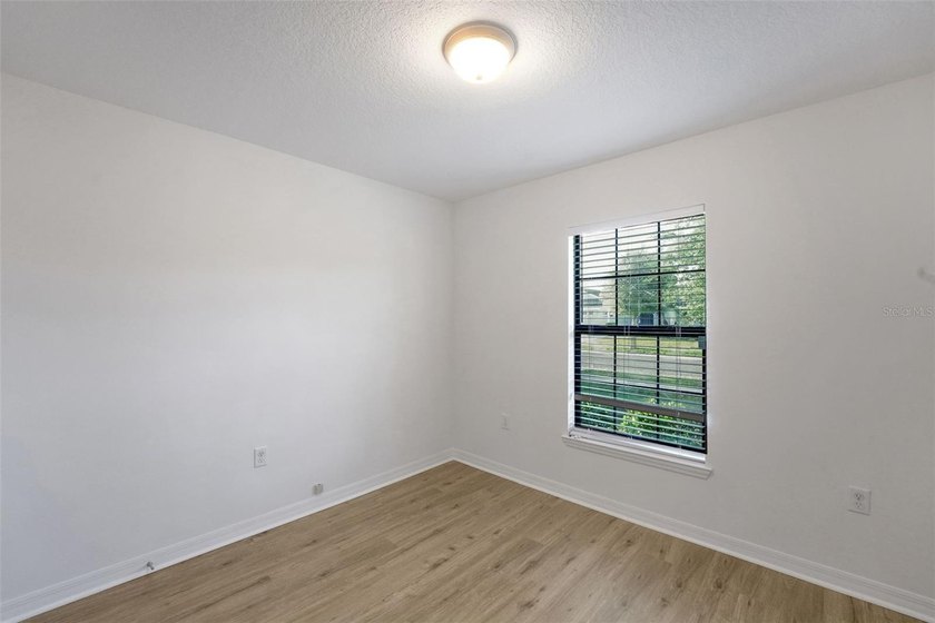 Don't miss this move-in ready 3 bed, 2 bath home in the heart of - photo 16