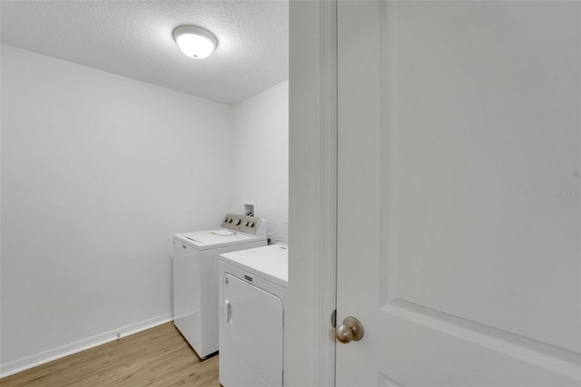 Don't miss this move-in ready 3 bed, 2 bath home in the heart of - photo 18