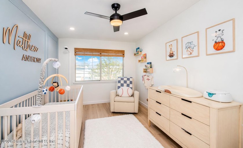 Welcome to 192 Monahan Ave- this recently renovated and spacious - photo 19