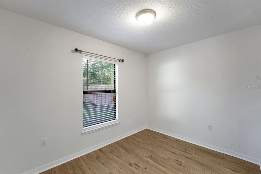 Don't miss this move-in ready 3 bed, 2 bath home in the heart of - photo 21