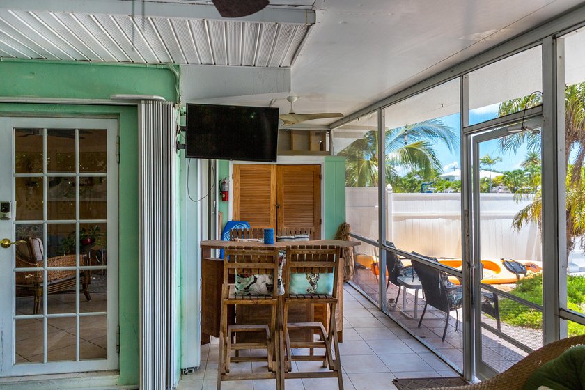 TURNKEY CANAL-FRONT RETREAT IN KEY COLONY BEACH! Welcome to your - photo 22