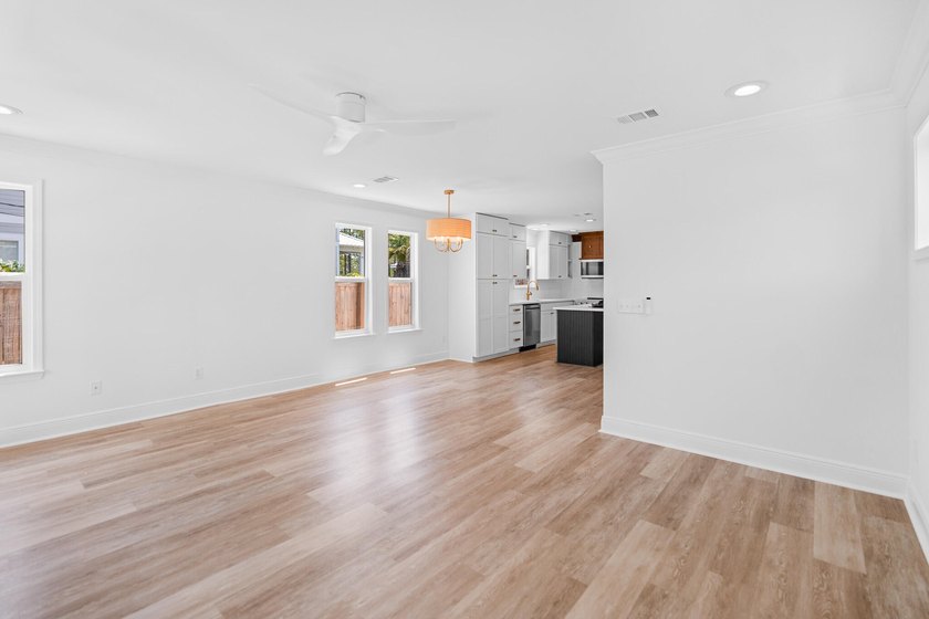 Beautifully renovated and move-in ready, this thoughtfully - photo 6