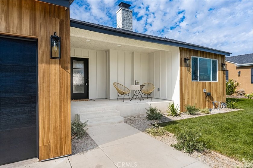 Welcome to 3635 Conquista. This home has been remodeled with - photo 9
