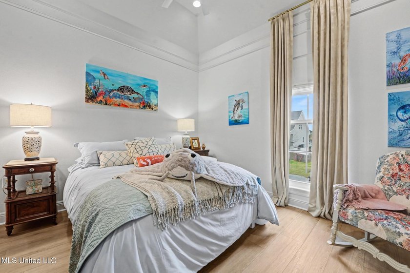 Welcome to this meticulously reimagined waterfront retreat in - photo 28