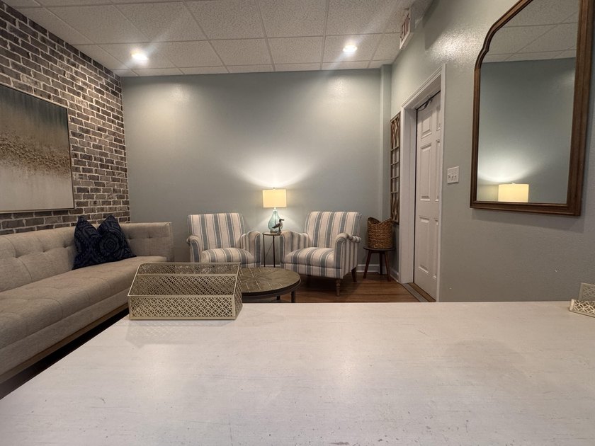 Own your office instead of leasing! Suite E at Diamond Lakes - photo 5