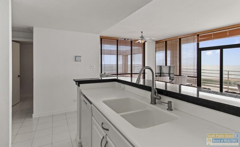 Beautifully updated townhome-style condo with stunning views of - photo 3