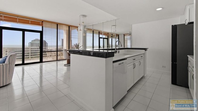 Beautifully updated townhome-style condo with stunning views of - photo 5
