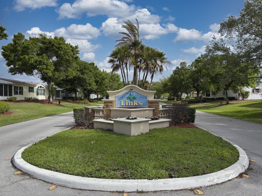 PRICED TO SELL!! MOTIVATED SELLER!! 2 bedroom, 2 bath home - photo 30