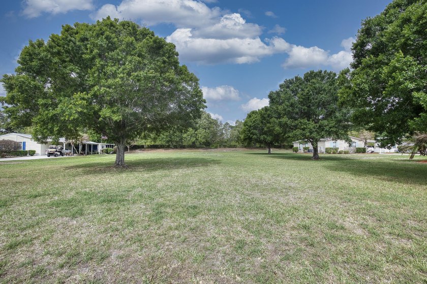 PRICED TO SELL!! MOTIVATED SELLER!! 2 bedroom, 2 bath home - photo 31