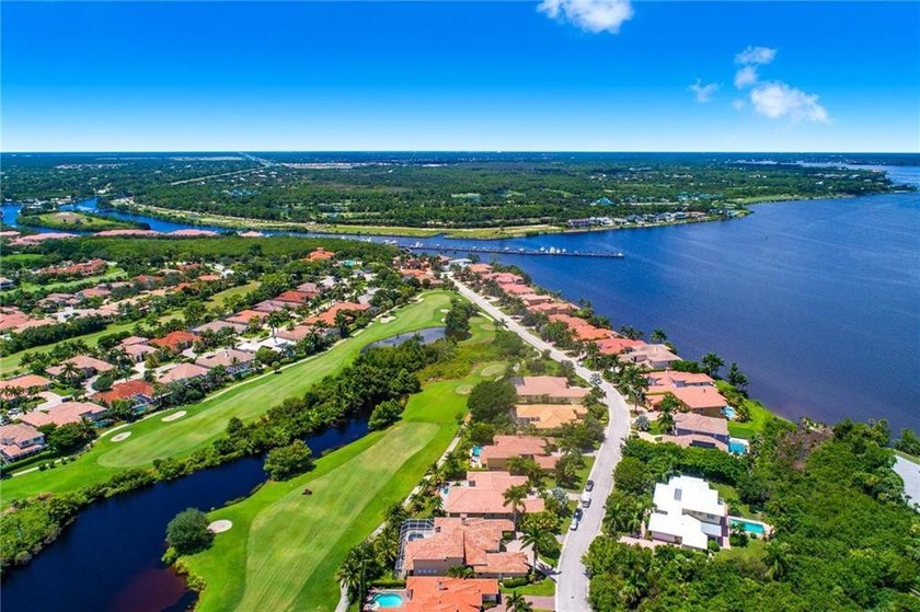 Discover luxury living in Palm Cove Golf &amp; Yacht Club in this - photo 44