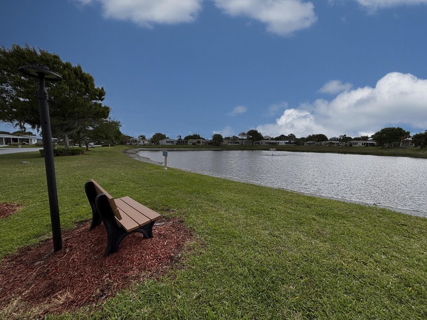 PRICED TO SELL!! MOTIVATED SELLER!! 2 bedroom, 2 bath home - photo 45