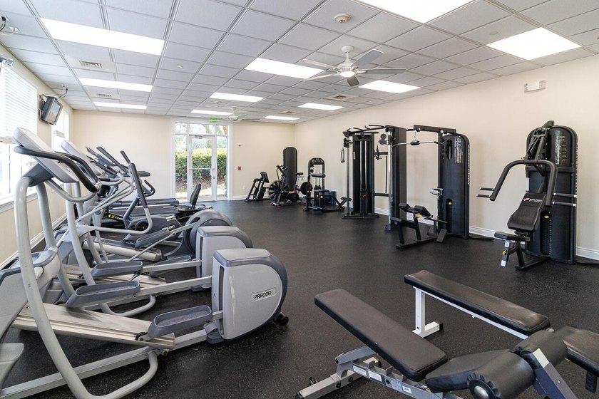 Discover luxury living in Palm Cove Golf &amp; Yacht Club in this - photo 48
