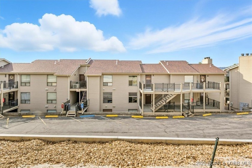 BACK ON THE MARKET!! NO FAULT OF SELLERS, BUYERS LENDING FELL - photo 33