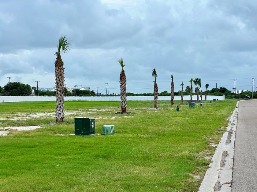 Welcome to SUNSET SHORES. Conveniently located off Loop 1781 and - photo 11