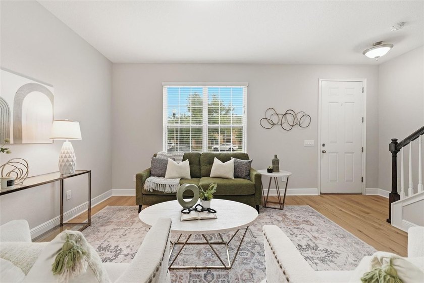 Under contract-accepting backup offers. Welcome to this - photo 6