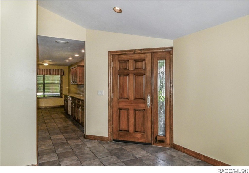 Park your BOAT at your back door. Move-in ready waterfront home - photo 11